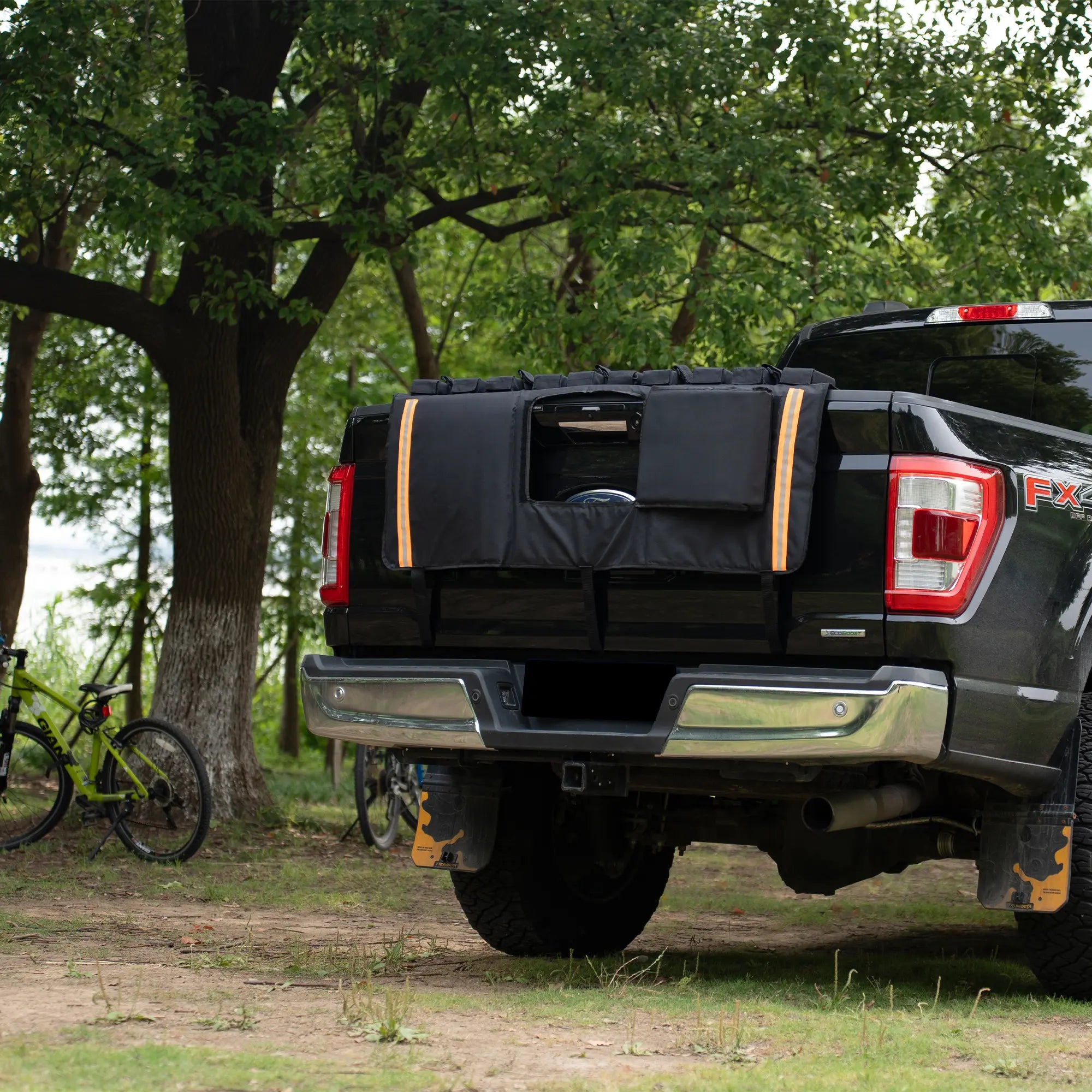 TRUMGETA Tailgate Bike Pad - 5-Bike Capacity for Mid-Size Trucks | Mountain Bike Transport Essential-5