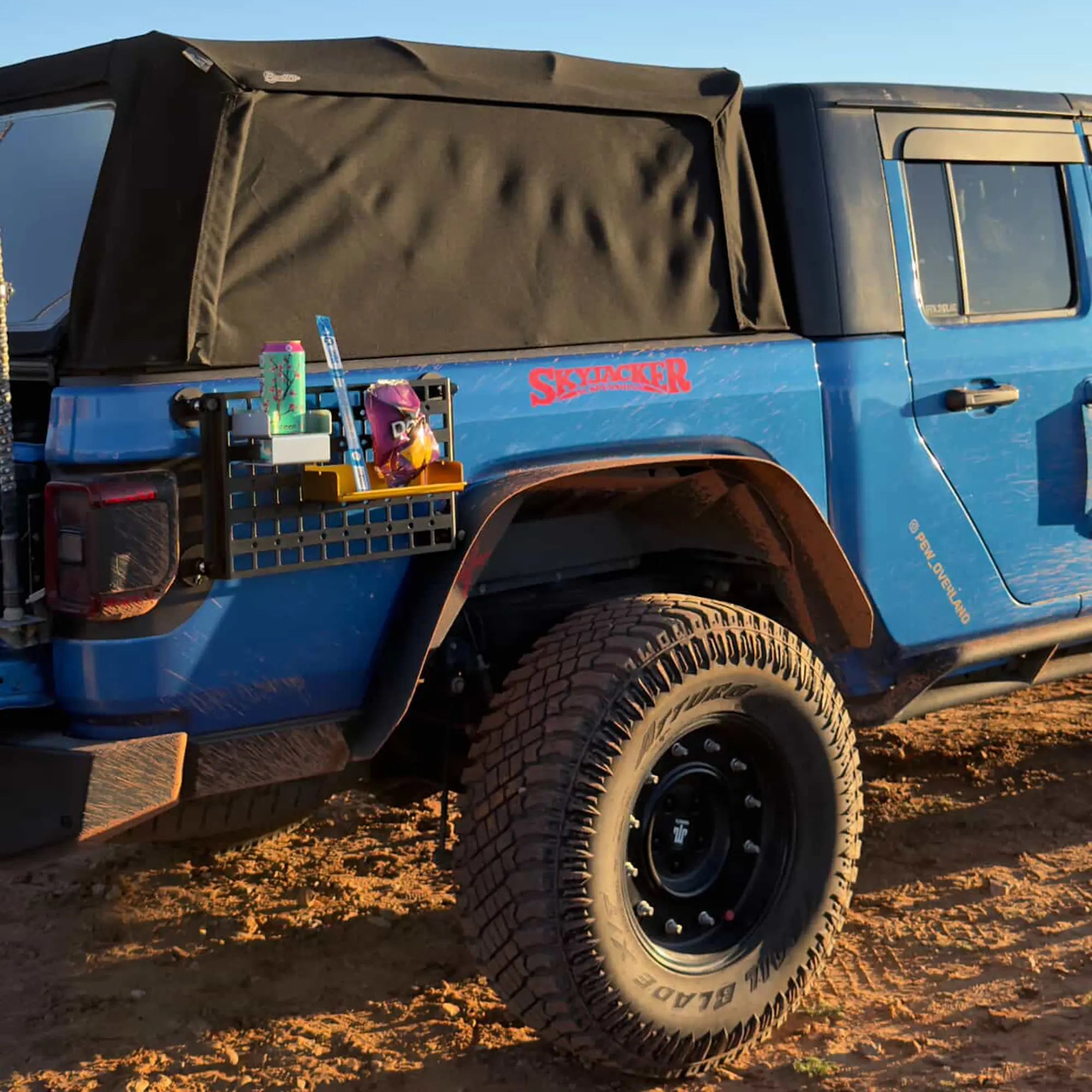 Magnetic Vehicle Side Tray System with MOLLE Panel for Pickup Camping, Outdoor Cooking and Jobsite Organization-14