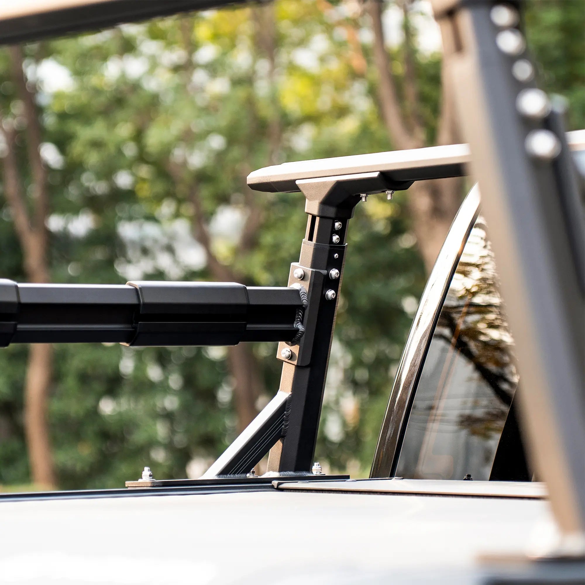 TRUMGETA Heavy Duty 800LB Adjustable Bed Rack for Trucks with Tonneau Cover -7