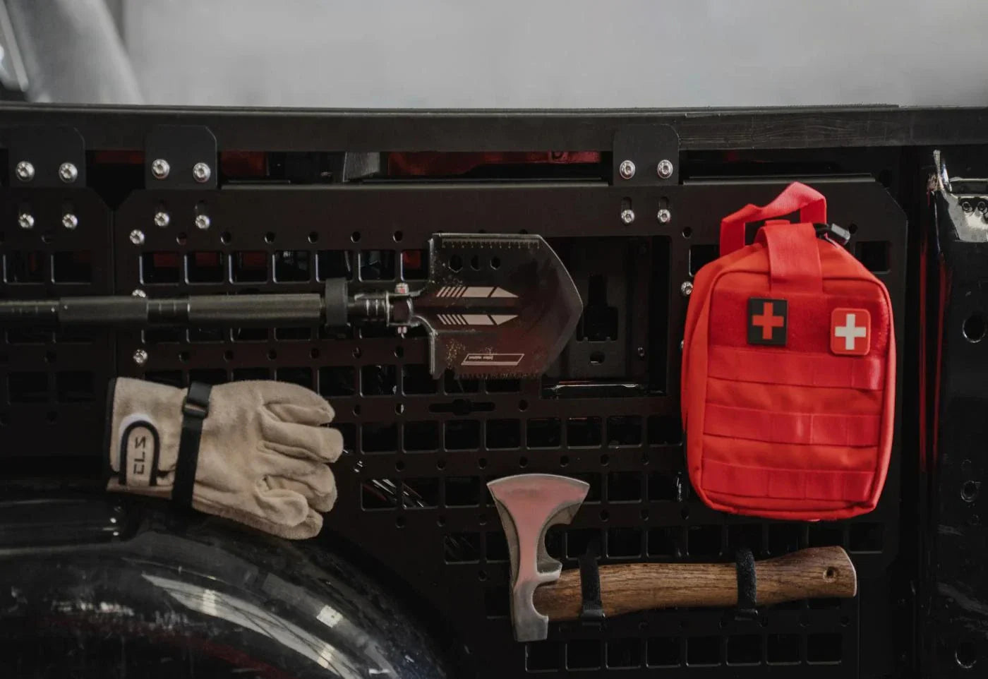 Turn Wasted Truck Bed Walls into Functional Gear Mounting Zones